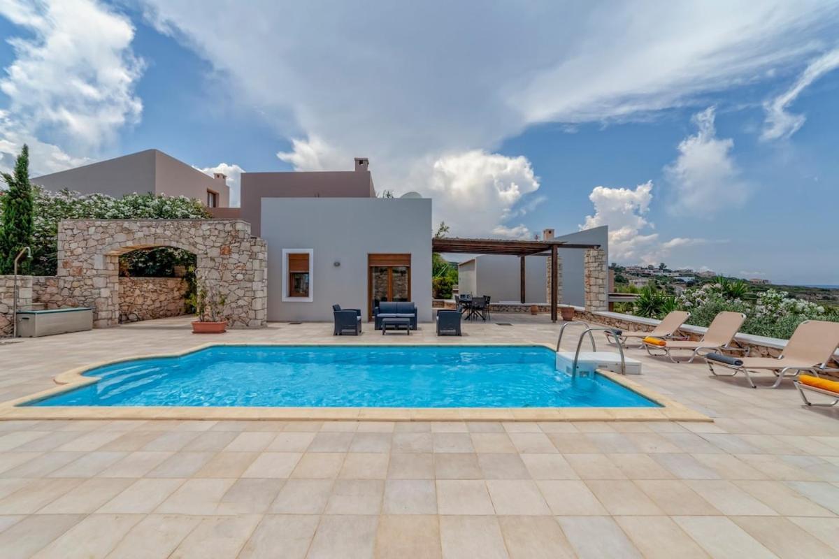 Karena Seaview Villa Gerani Chanion Extérieur photo