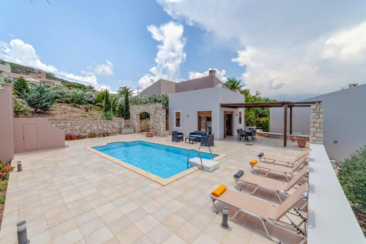 Karena Seaview Villa Gerani Chanion Extérieur photo